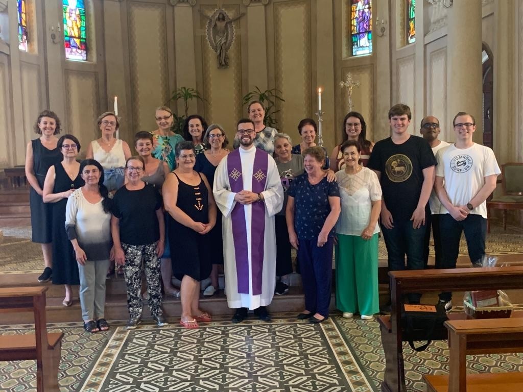 Catequistas da Catedral Diocesana de Caxias do Sul se reúnem em retiro de espiritualidade