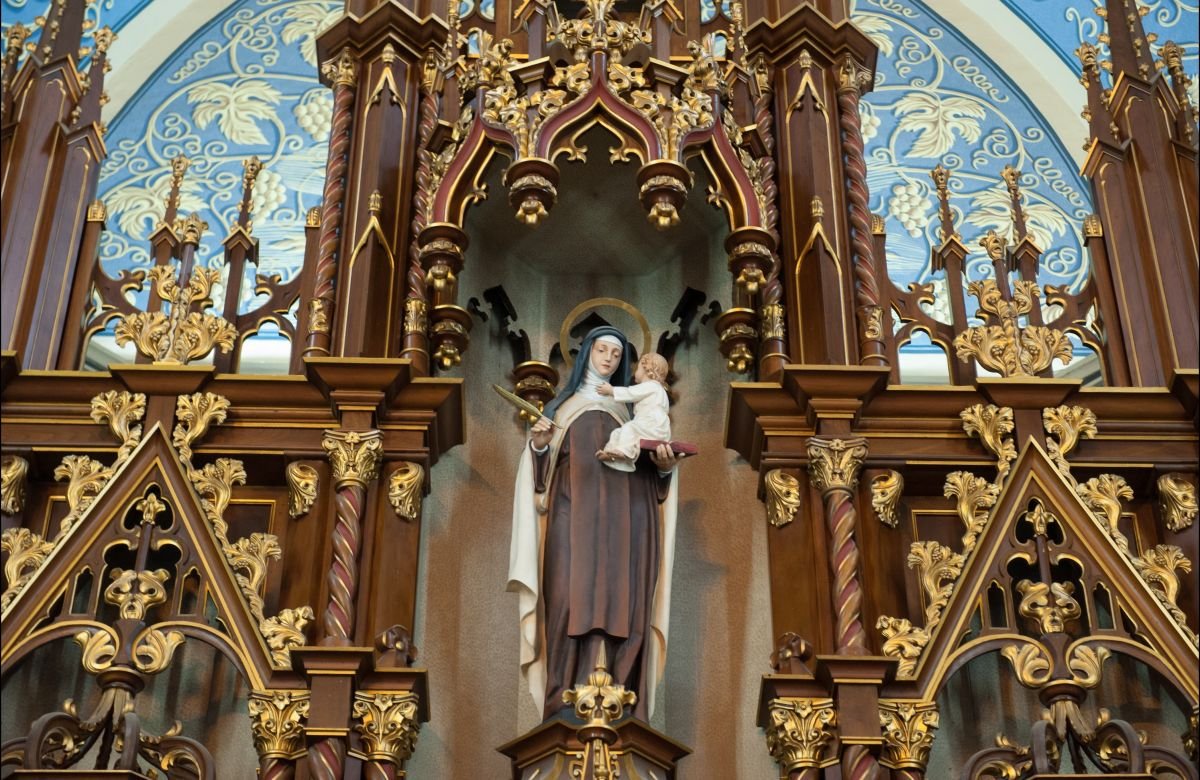 Foto de capa da notícia Catedral Diocesana convida a comunidade para os festejos de Santa Teresa D'Ávila, padroeira de Caxias