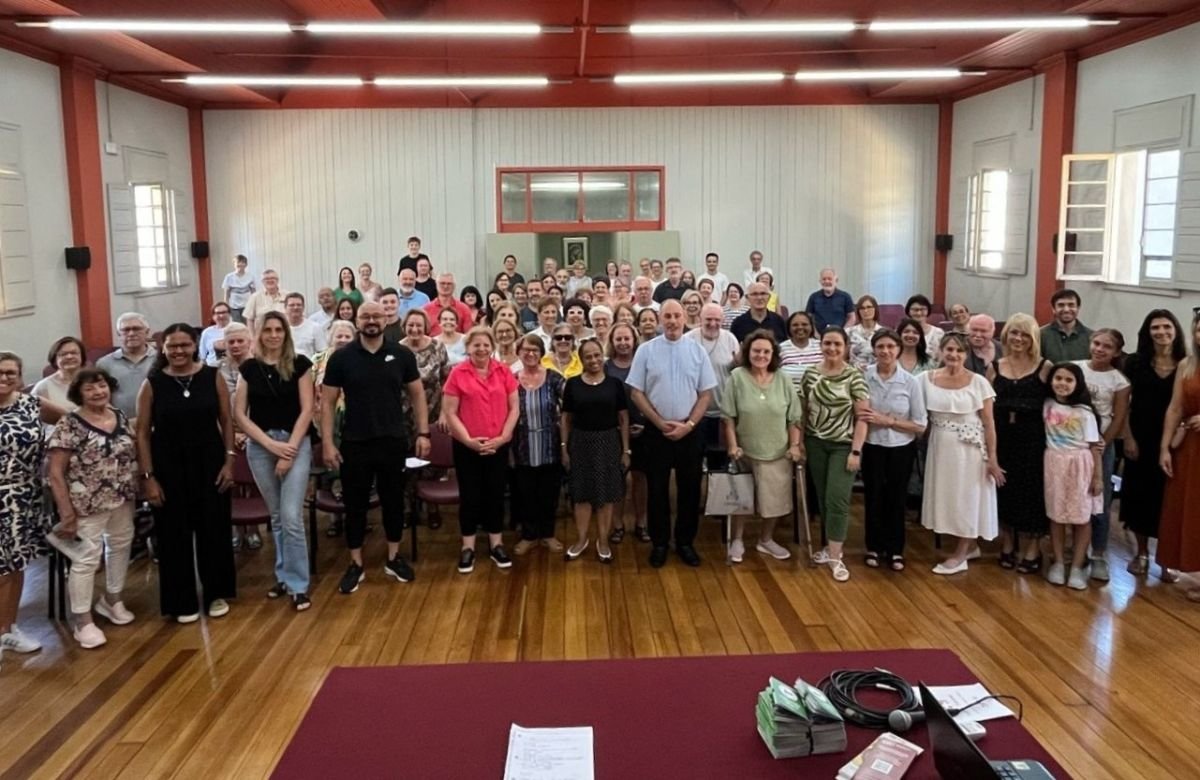 Foto de capa da notícia Assembleia Paroquial da Catedral de Caxias avalia a caminhada pastoral e vivencia o exercício sinodal da Conversa no Espírito